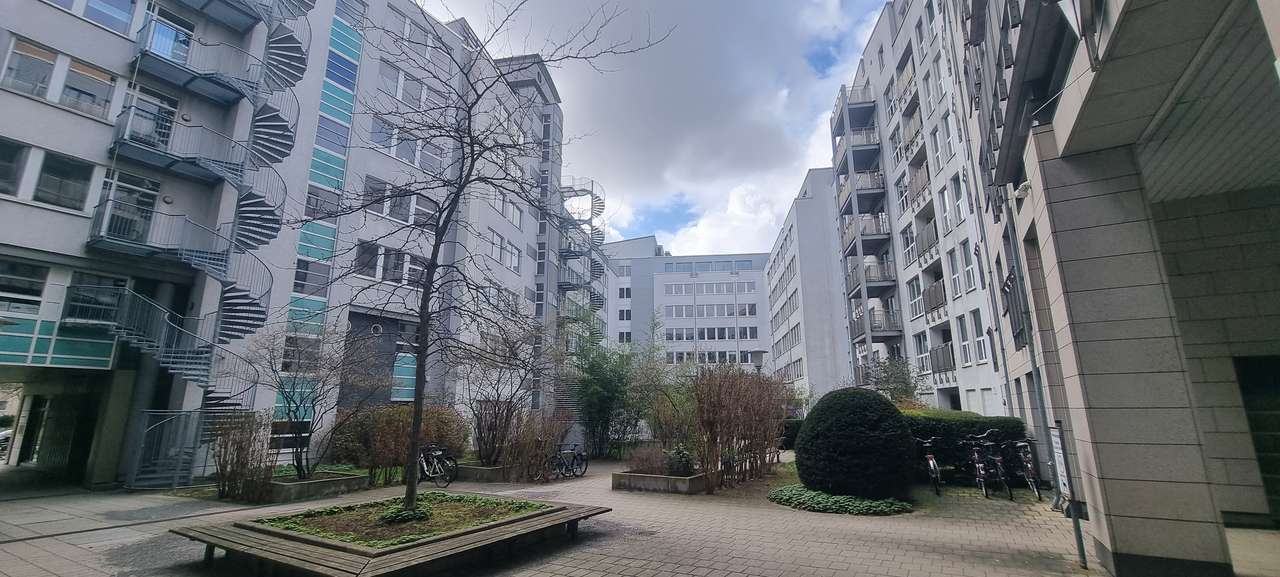 Bezugsfrei! 3 Zi.-Whg mit Aufzug, Balkon und inkl. 2 TG Stellplätzen  zu verkaufen