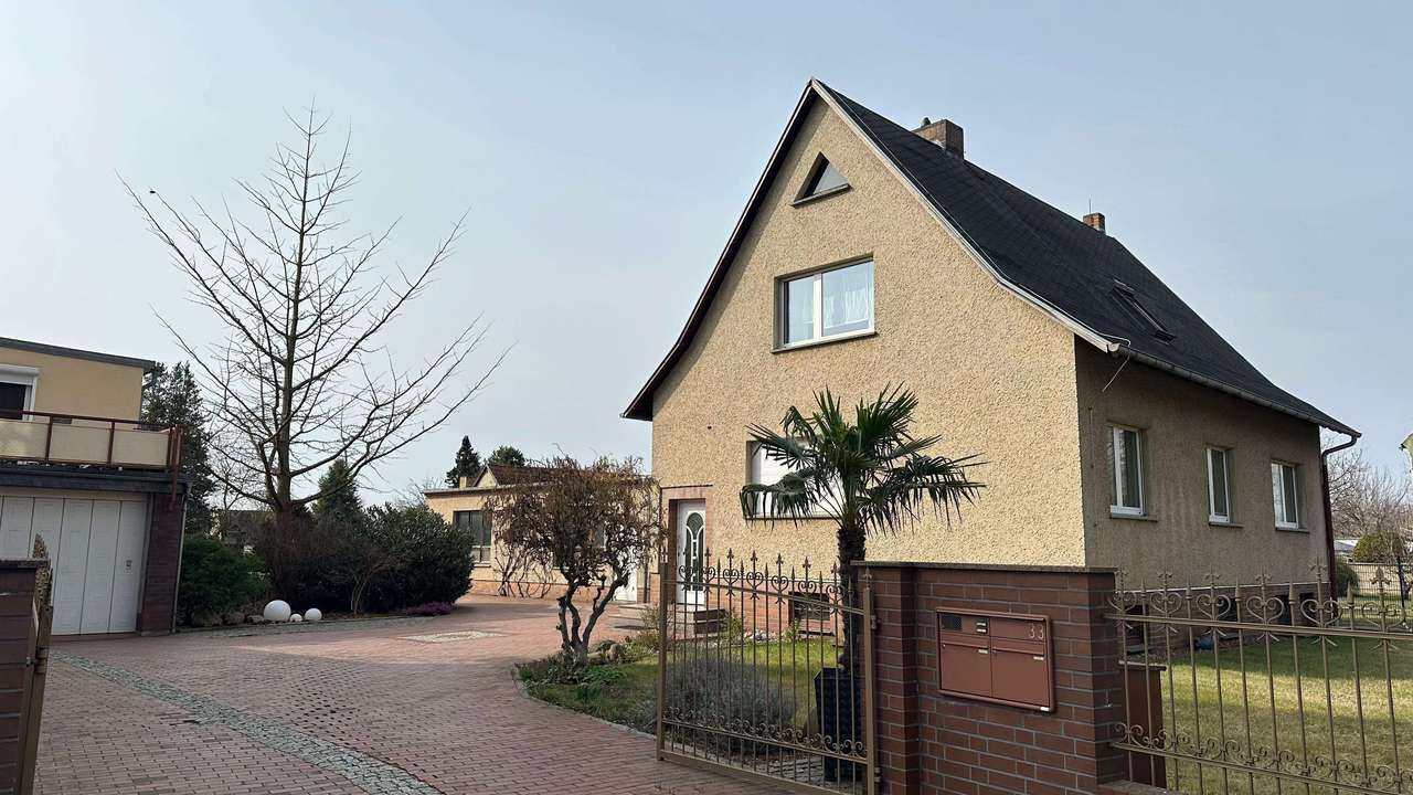Das Komplettpacket! Haus+Mietwohnung+Werkstatt+Garage+großes Grundstück