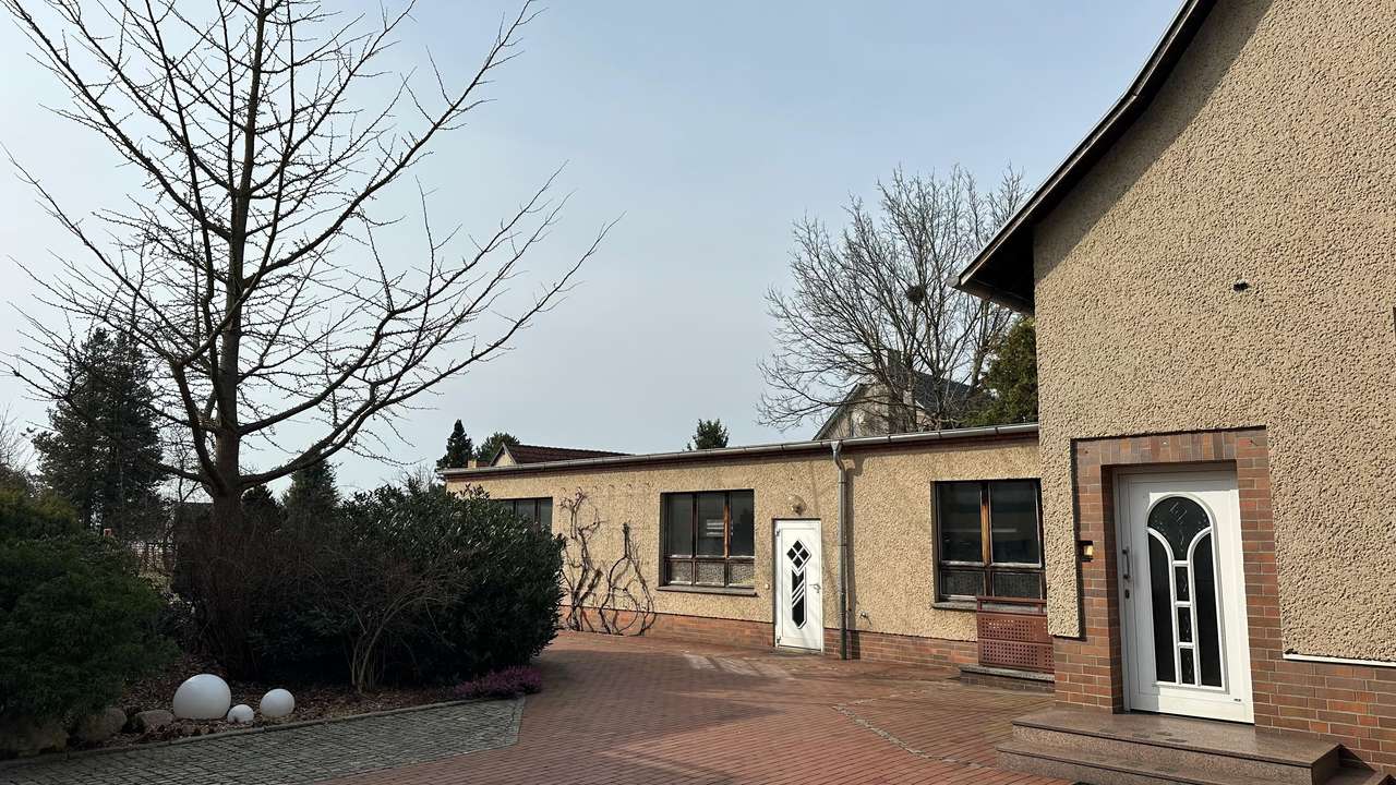 Das Komplettpacket! Haus+Mietwohnung+Werkstatt+Garage+großes Grundstück