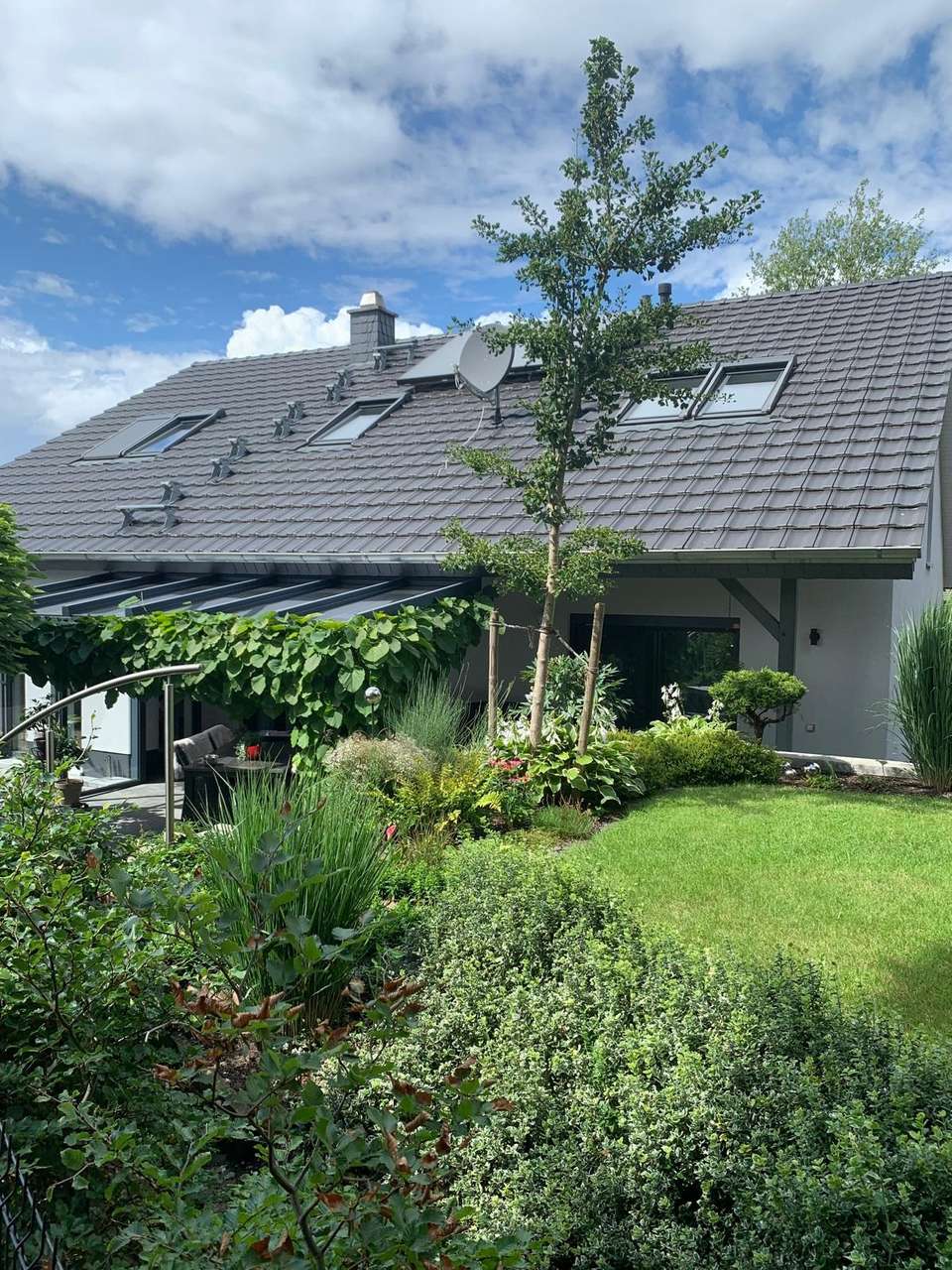 Traumzuhause sucht Traumfamilie! Freistehendes EFH zu verkaufen