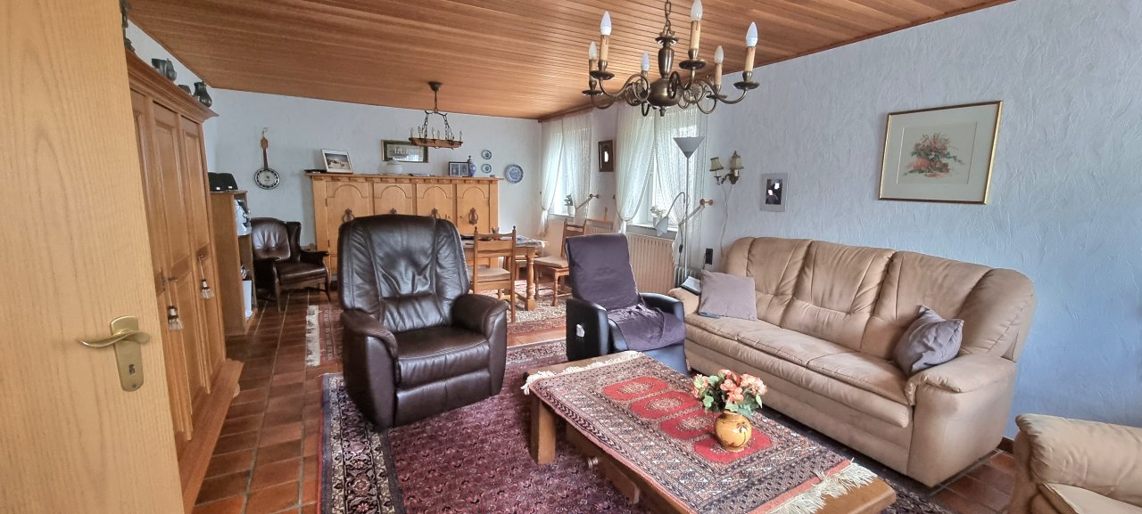 Wohn-und Esszimmer Wohn-und Esszimmer