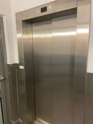 Aufzug Aufzug